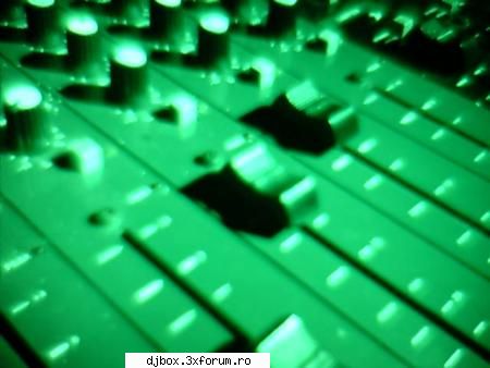 Ce muzica se promoveaza - Care se baga la moderare de Forum? Eventual tot - Despre DJ