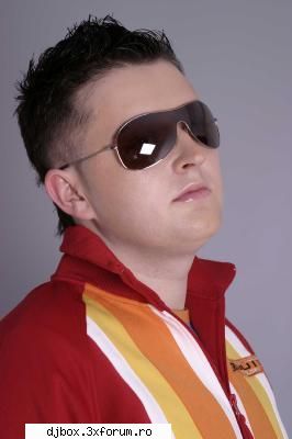 nu ezitati sa apelati si la el cand e nevoie de o :wink2: dj allexinno